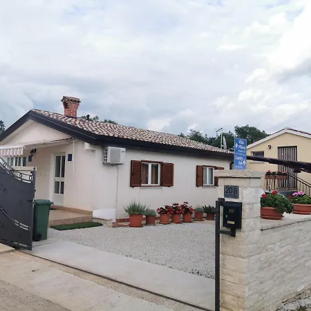Countryside Doris Apartment Višnjan